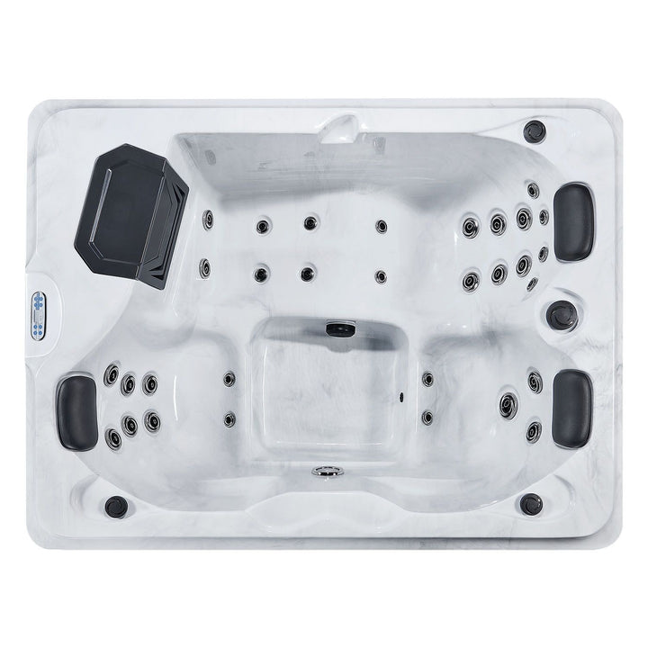 Outdoor Whirlpool Oasis mit Treppe