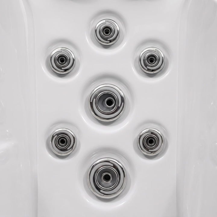 Outdoor Whirlpool Oasis Max